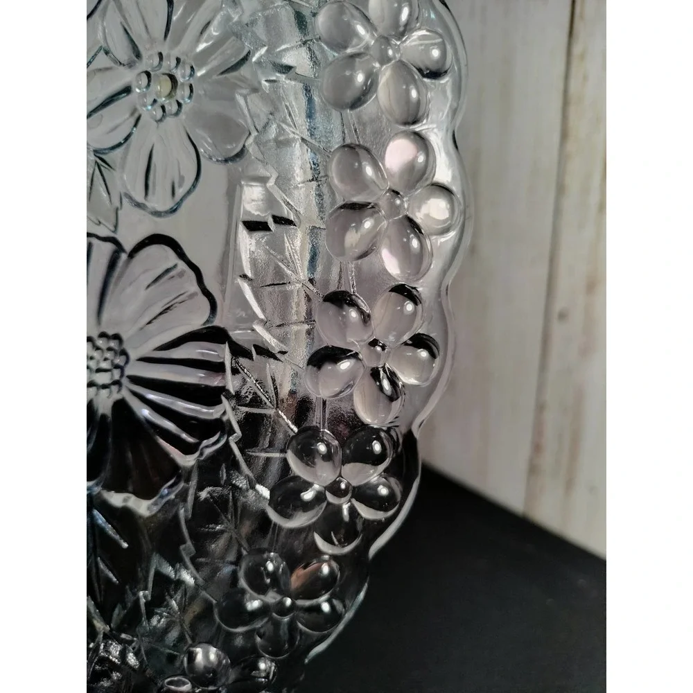 Riccardo Serving tray vintage lead crystal w/ pastel accent lattice pattern
